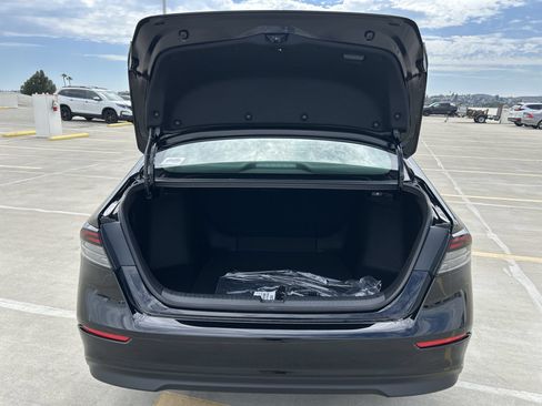 New 2026 Honda Accord LX image 19