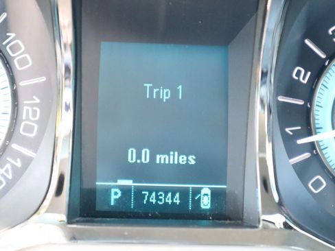 Used 2010 Buick LaCrosse CX FWD image 24