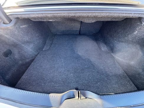 Used 2020 Chrysler 300 Limited image 44