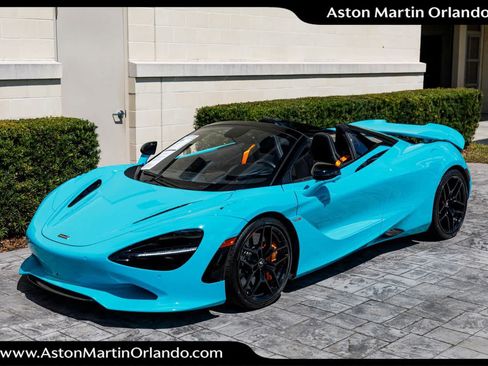 Used 2024 McLaren 750S Spider image 38