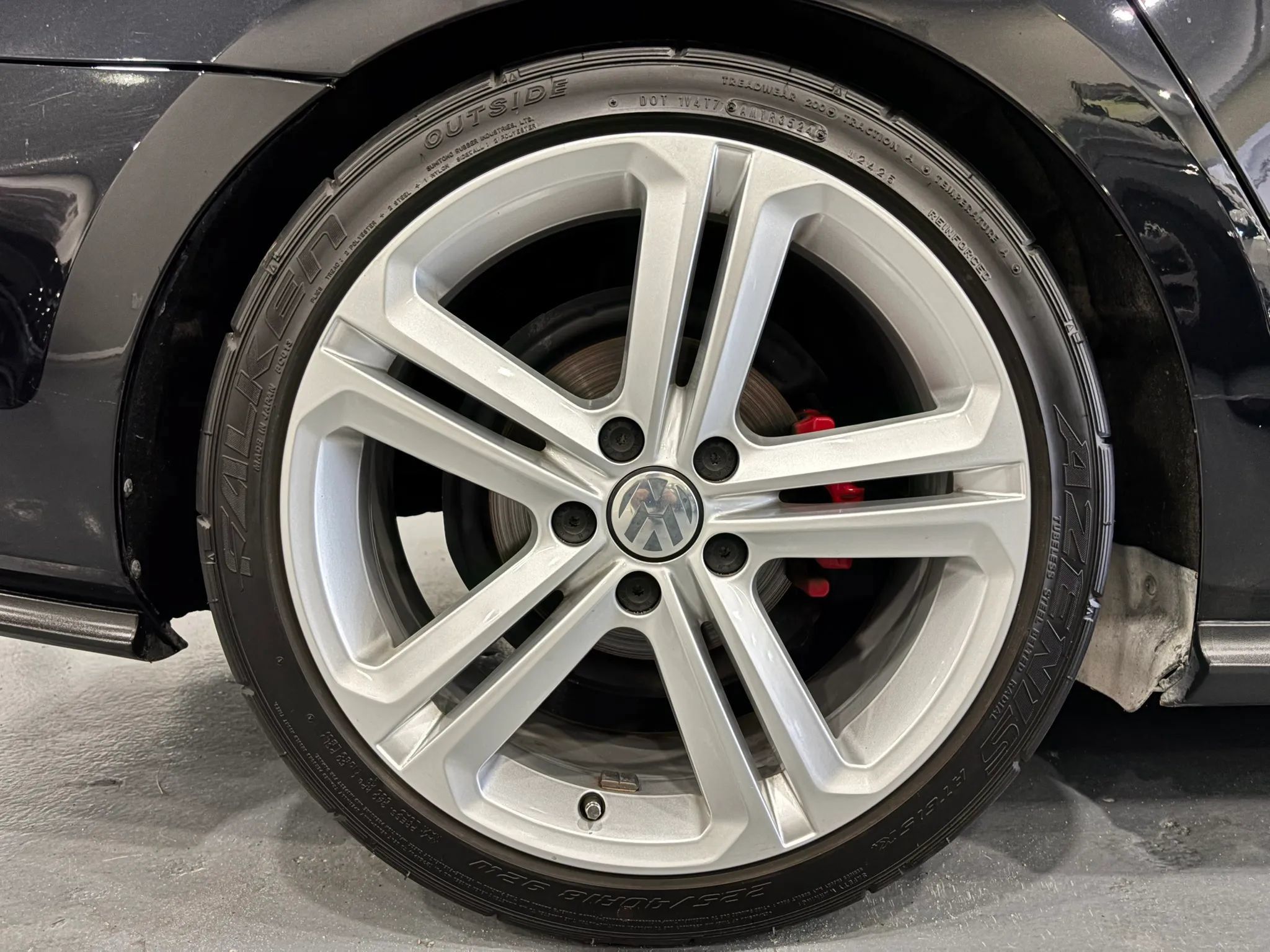Used 2017 Volkswagen Jetta GLI FWD image 45