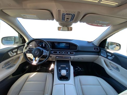 Used 2020 Mercedes-Benz GLE 350 4MATIC image 17