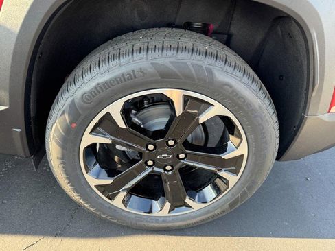 New 2026 Chevrolet Equinox LT image 30