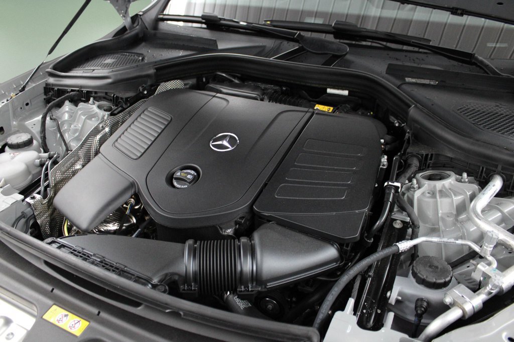 Used 2026 Mercedes-Benz GLC 300 4MATIC image 43