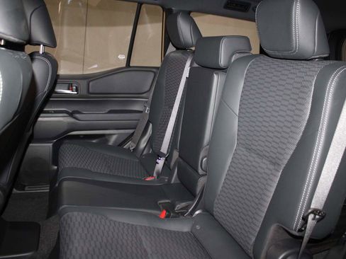 Used 2025 Toyota Land Cruiser w/ Premium Package image 17