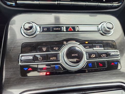 Used 2021 Lincoln Nautilus Reserve w/ Cargo Utility Package image 40