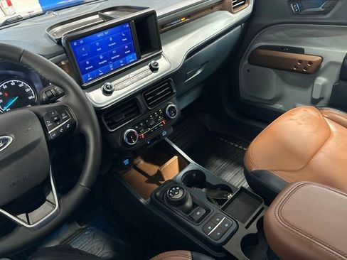 Used 2024 Ford Maverick Lariat w/ 4K Tow Package AWD/4WD image 24