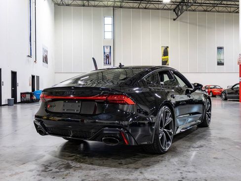 Used 2022 Audi RS 7 Sportback w/ Black Optic Package AWD/4WD image 7