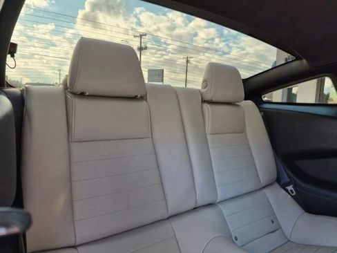 Used 2014 Ford Mustang GT Premium w/ Comfort Package image 25