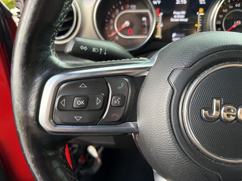 Used 2019 Jeep Wrangler Unlimited Rubicon AWD/4WD image 60