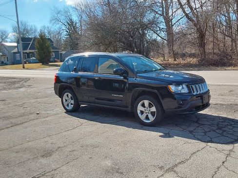 Used 2012 Jeep Compass Latitude image 5
