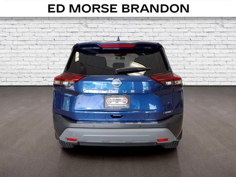 Used 2023 Nissan Rogue SV FWD image 4