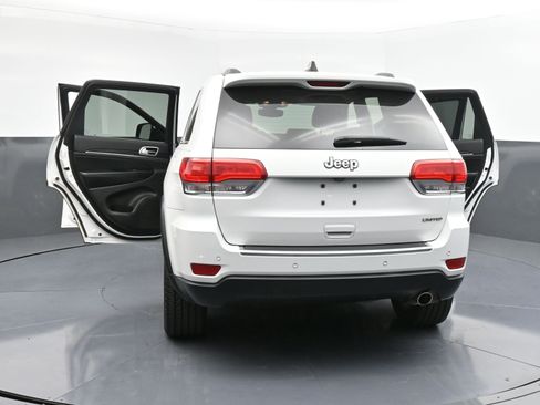 Used 2019 Jeep Grand Cherokee Limited image 41