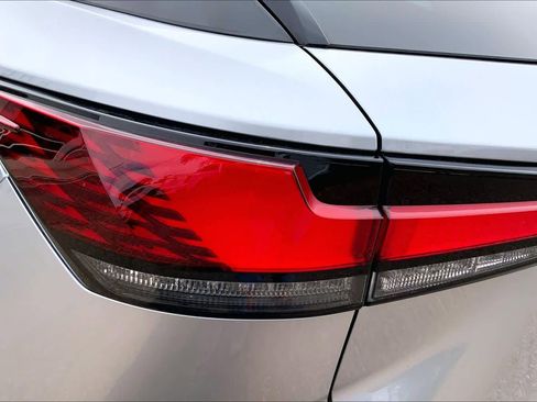 Used 2023 Lexus RX 500h F Sport w/ Accessory Package (Z1) AWD/4WD image 28