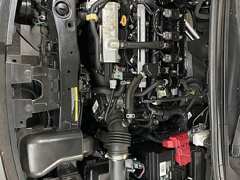 Used 2021 Nissan Versa SV image 15