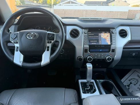 Used 2021 Toyota Tundra Limited w/ Limited Premium Package AWD/4WD image 20