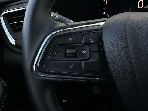 Used 2025 Buick Encore GX Preferred image 32