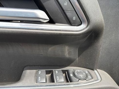 Used 2024 Chevrolet Silverado 1500 LT AWD/4WD image 21