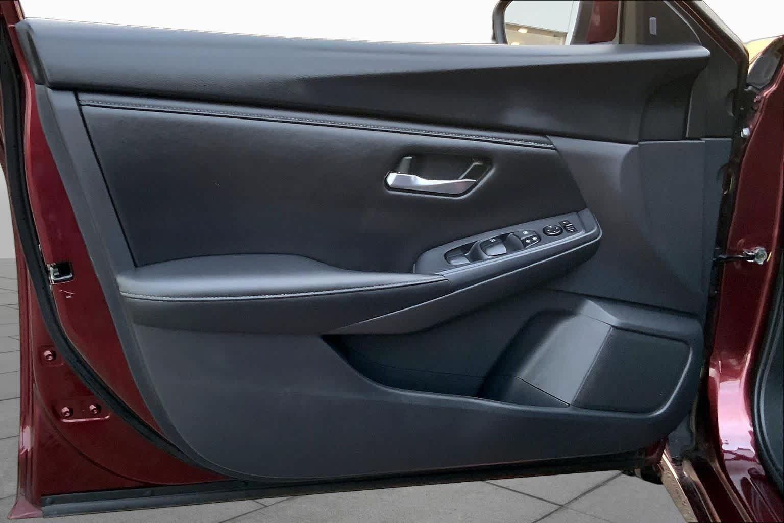 Used 2023 Nissan Sentra SV w/ All-Weather Package FWD image 22