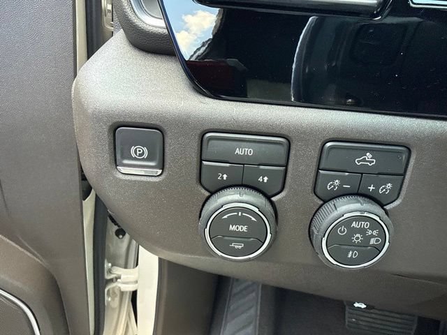 New 2026 Chevrolet Silverado 1500 RST AWD/4WD image 14