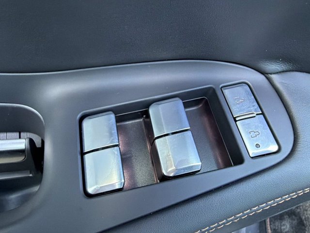 New 2027 Lincoln Navigator Black Label AWD/4WD image 10
