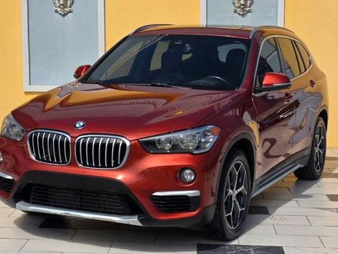 Used 2019 BMW X1 xDrive28i w/ Convenience Package AWD/4WD image 3