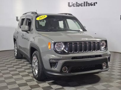 Used 2021 Jeep Renegade Latitude w/ Sun & Sound Group