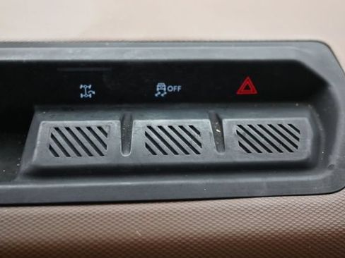 Certified 2024 Ford Bronco Outer Banks AWD/4WD image 25