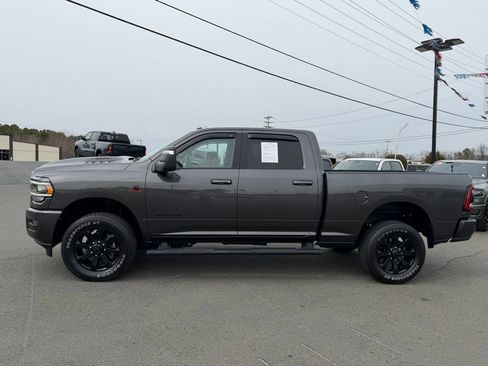 Used 2024 RAM 2500 Laramie w/ Night Edition image 7