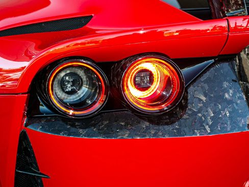Used 2020 Ferrari 812 Superfast RWD image 68