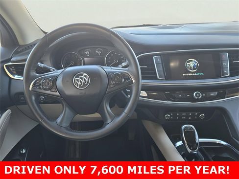 Used 2018 Buick Enclave Premium image 46