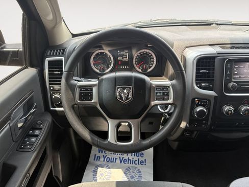 Used 2024 RAM 1500 Classic SLT AWD/4WD image 12