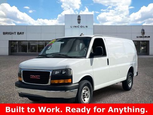 Used 2023 GMC Savana 2500 w/ Driver Convenience Package image 2