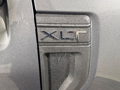 New 2026 Ford Maverick XLT w/ XLT Luxury Package FWD image 14