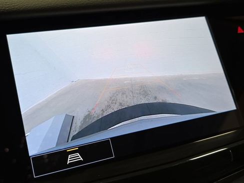 Certified 2023 Cadillac XT6 Premium Luxury image 19