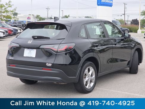 Certified 2024 Honda HR-V LX image 16