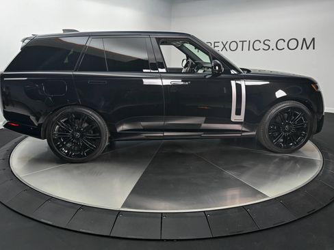 Used 2024 Land Rover Range Rover Autobiography AWD/4WD image 13