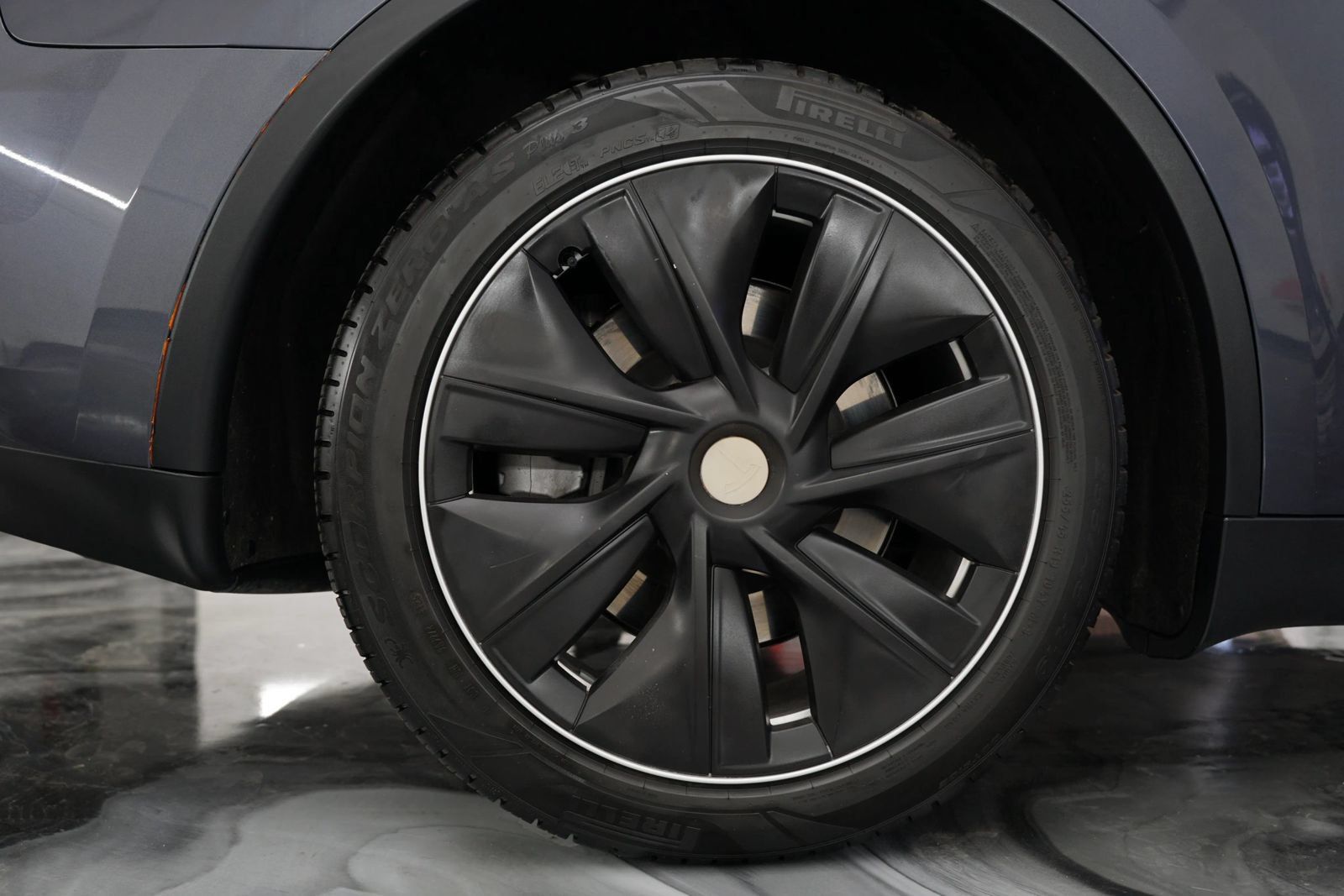 Used 2023 Tesla Model Y Long Range AWD/4WD image 8