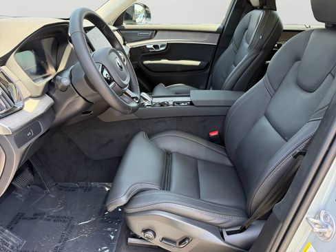Certified 2026 Volvo XC90 B6 Ultra w/ Lounge Package AWD/4WD image 16