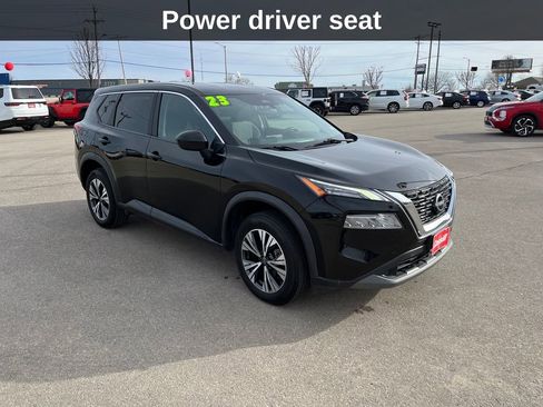 Used 2023 Nissan Rogue SV image 9