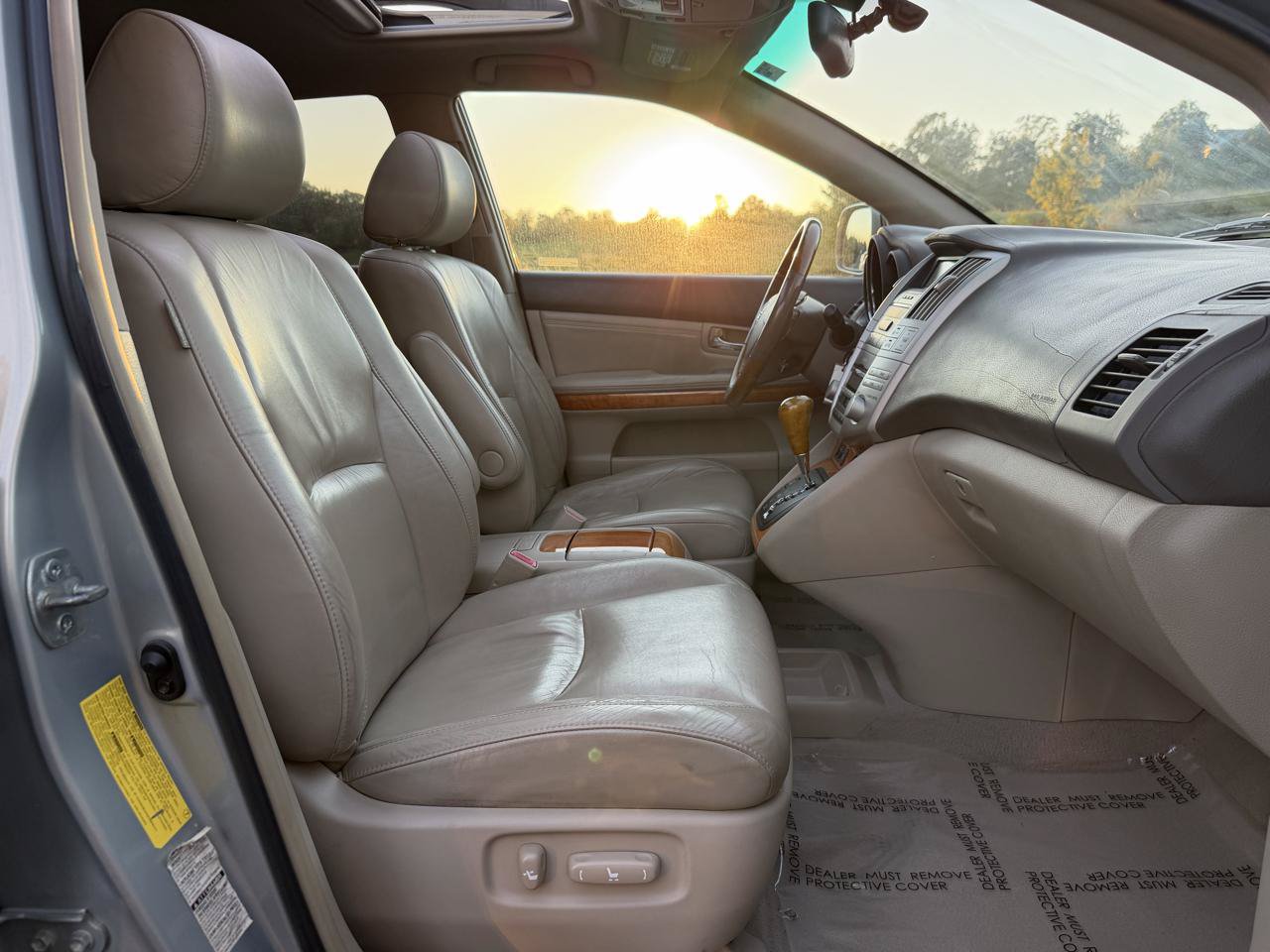 Used 2005 Lexus RX 330 AWD w/ Premium Plus Pkg image 24