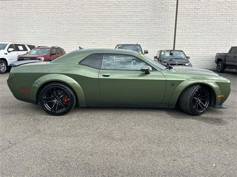 Used 2020 Dodge Challenger SRT Hellcat Redeye image 3