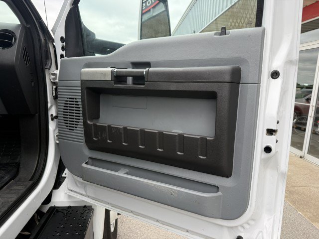 Used 2019 Ford F650 2WD Regular Cab Super Duty image 18