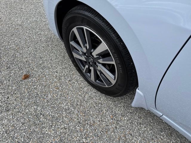Used 2025 Nissan Versa SV w/ Trunk Package FWD image 36