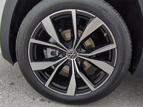 New 2026 Volkswagen Atlas SEL Premium R-Line image 23