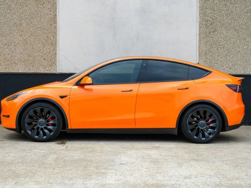Used 2022 Tesla Model Y Performance AWD/4WD image 10