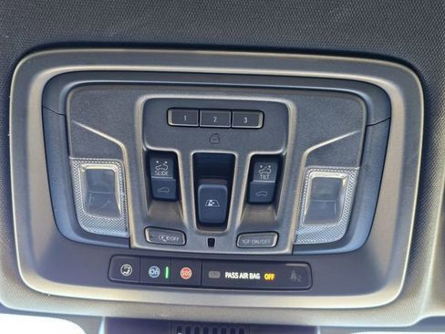 Certified 2025 Chevrolet Silverado 1500 High Country w/ High Country Premium Package image 26