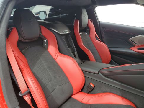 Used 2024 Chevrolet Corvette Z06 image 13