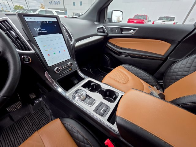 Certified 2024 Ford Edge Titanium w/ Titanium Elite Package AWD/4WD image 23