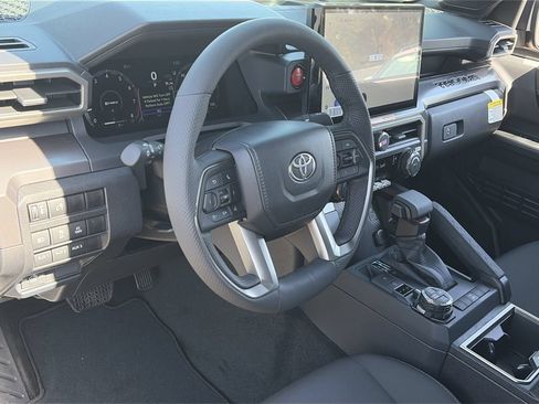 New 2026 Toyota Tacoma TRD Off-Road AWD/4WD image 11
